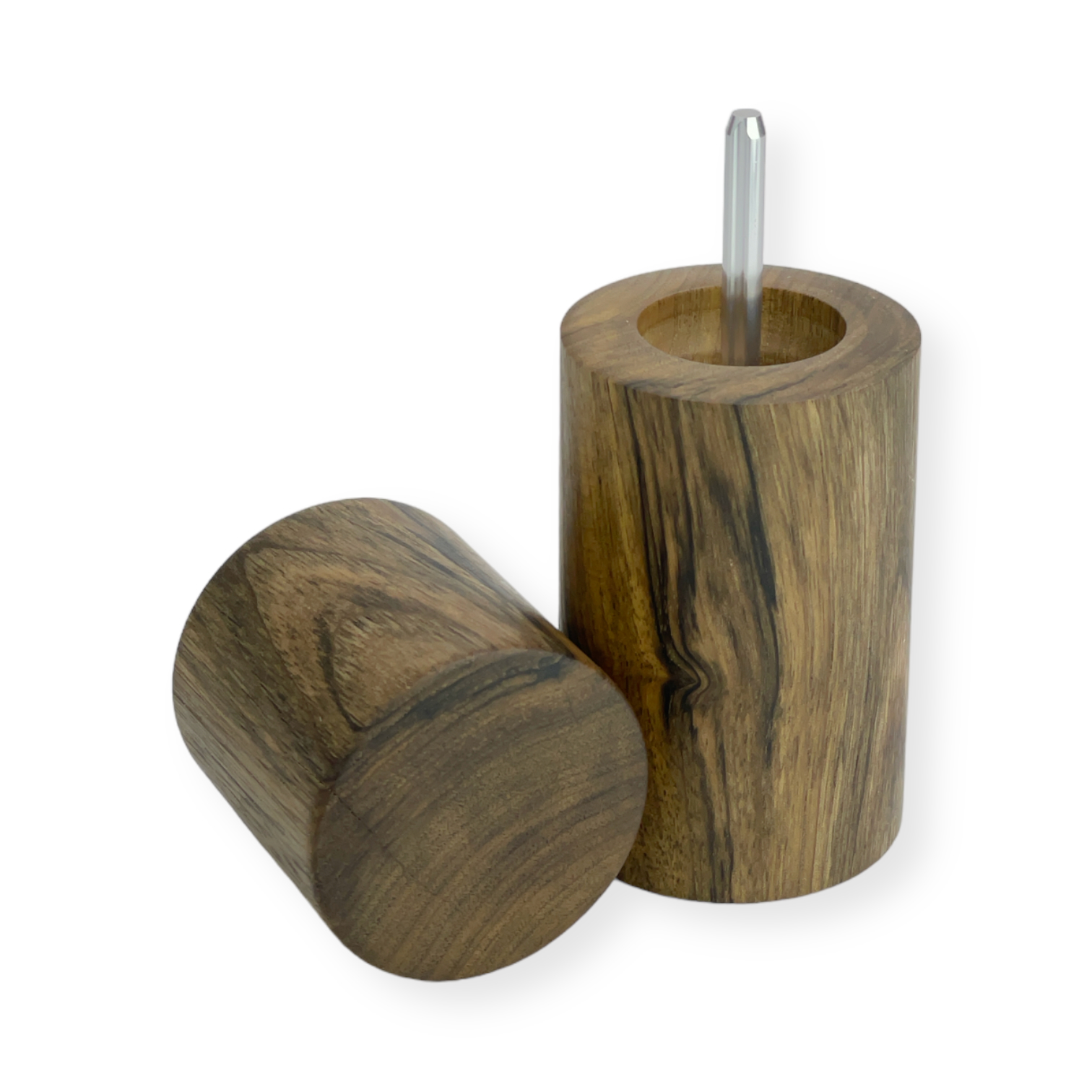 Gewürzmühle aus Schwarznuss